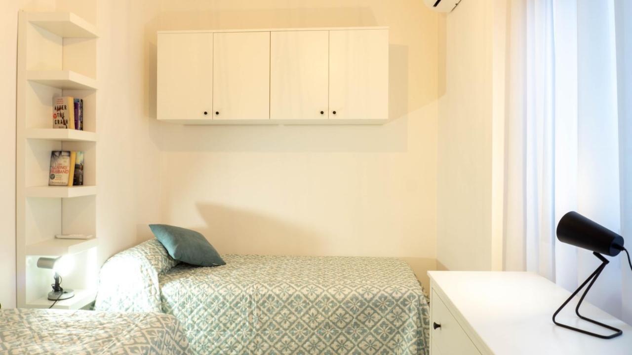 Luxury Apartment Dos Aceras Malaga Luaran gambar